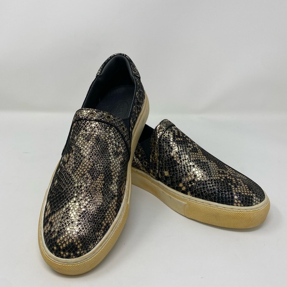 Chocolat Blu Women’s Aged Sneakers Size 37 Never Worn Model - Picture 2 of 4